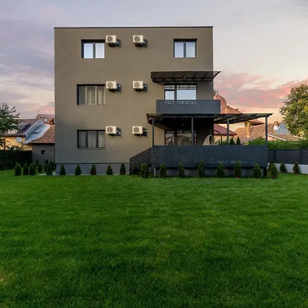 Fit Ii קלוז'-נאפוקה