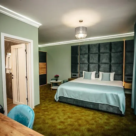 Fit Ii Hotel 3*