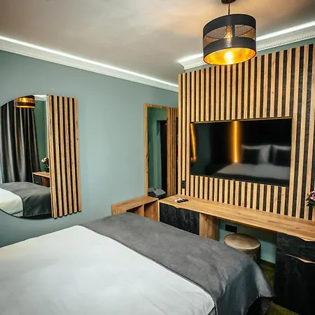 Fit Ii Hotel